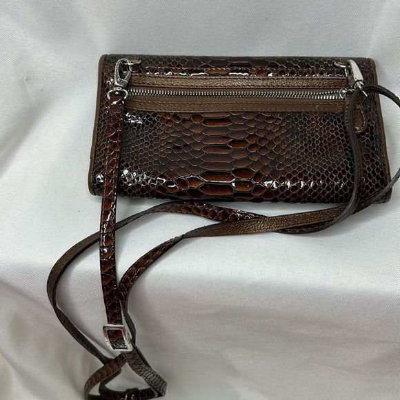 Brighton Crossbody - Picture 2 of 5